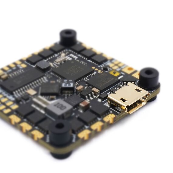 Полетный контроллер GEPRC GEP-F411-35A AIO, изображение 3в магазине iDrone Полетный контроллер GEPRC GEP-F411-35A AIO, изображение 3